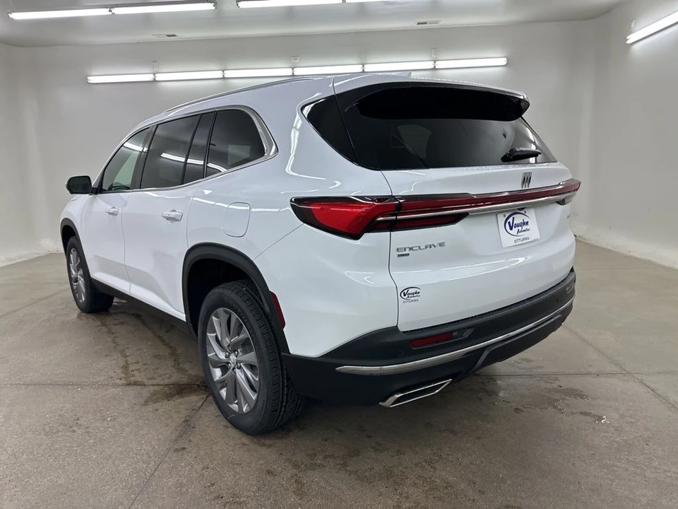 2026 Buick Enclave - Image 7 of 12