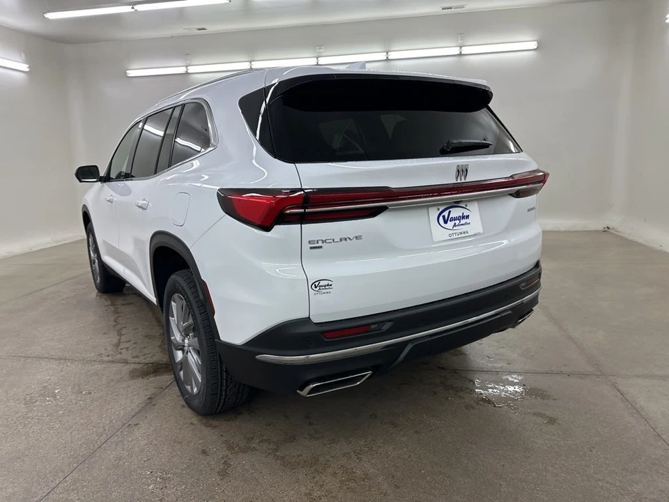 2026 Buick Enclave - Image 8 of 12