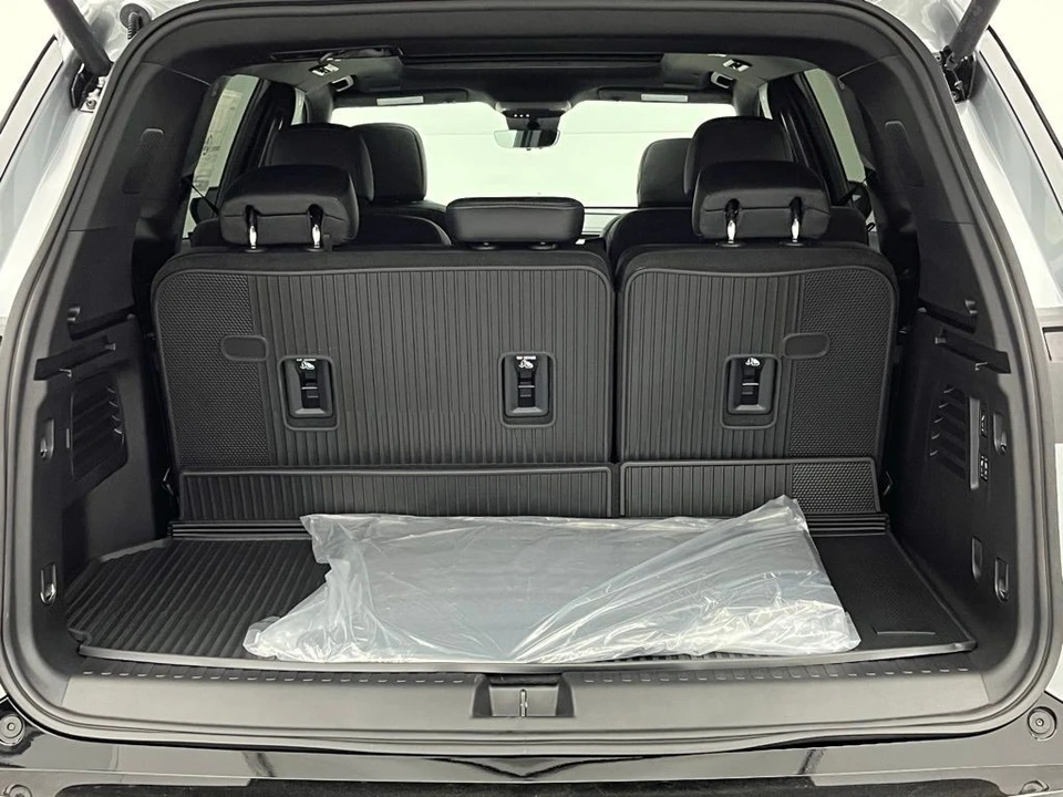 2026 Buick Enclave - Image 11 of 12