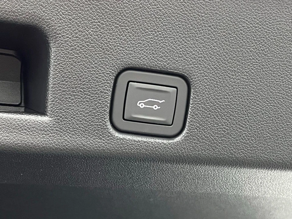 2026 Buick Enclave - Image 12 of 12