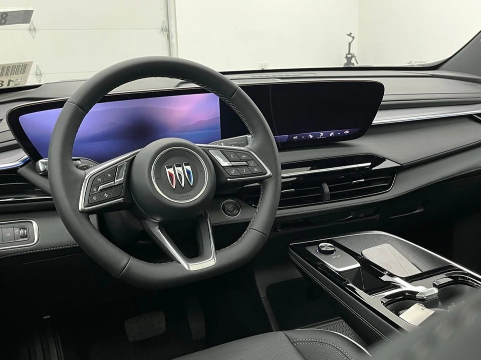 2026 Buick Enclave - Image 2 of 12
