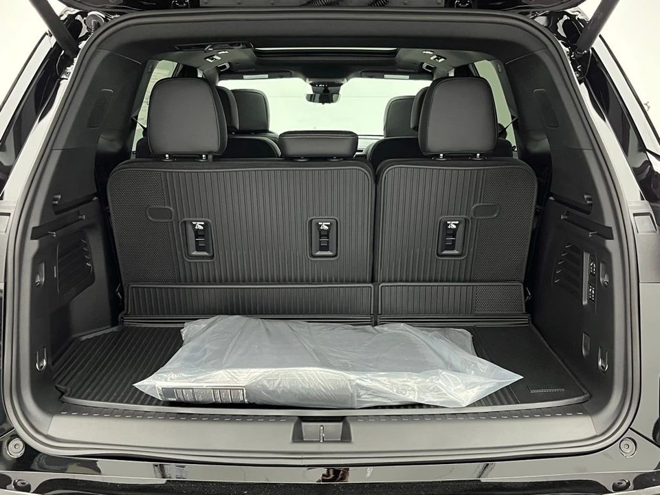 2026 Buick Enclave - Image 11 of 12