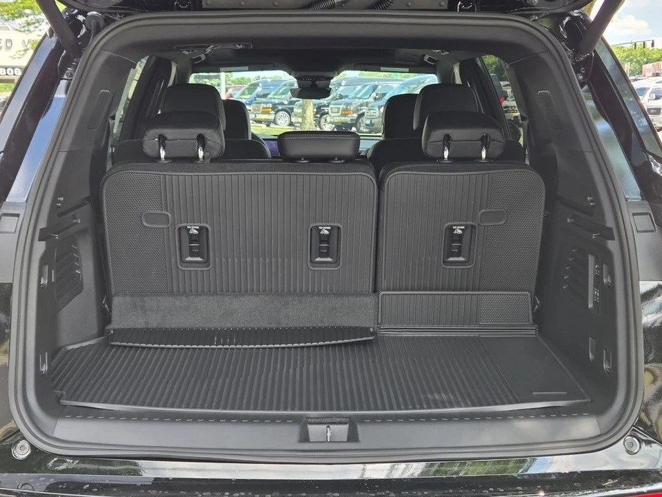 2026 Buick Enclave - Image 11 of 12