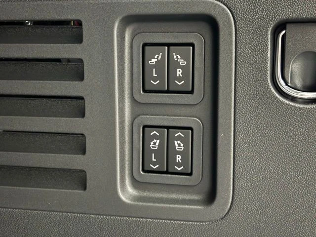 2026 Buick Enclave - Image 12 of 12