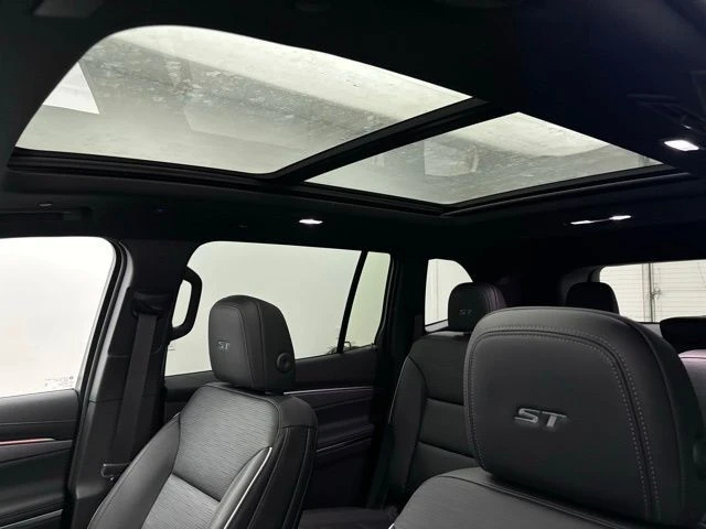2026 Buick Enclave - Image 4 of 12