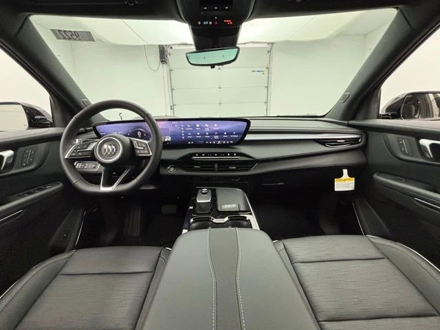 2026 Buick Enclave - Image 2 of 12