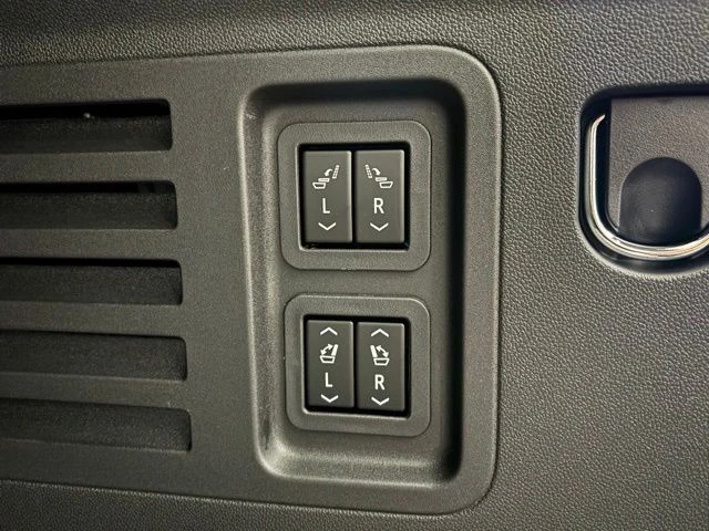 2026 Buick Enclave - Image 12 of 12