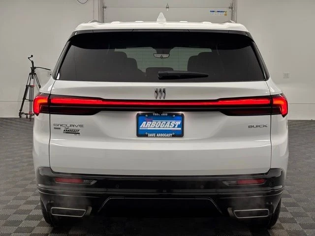 2026 Buick Enclave - Image 10 of 12