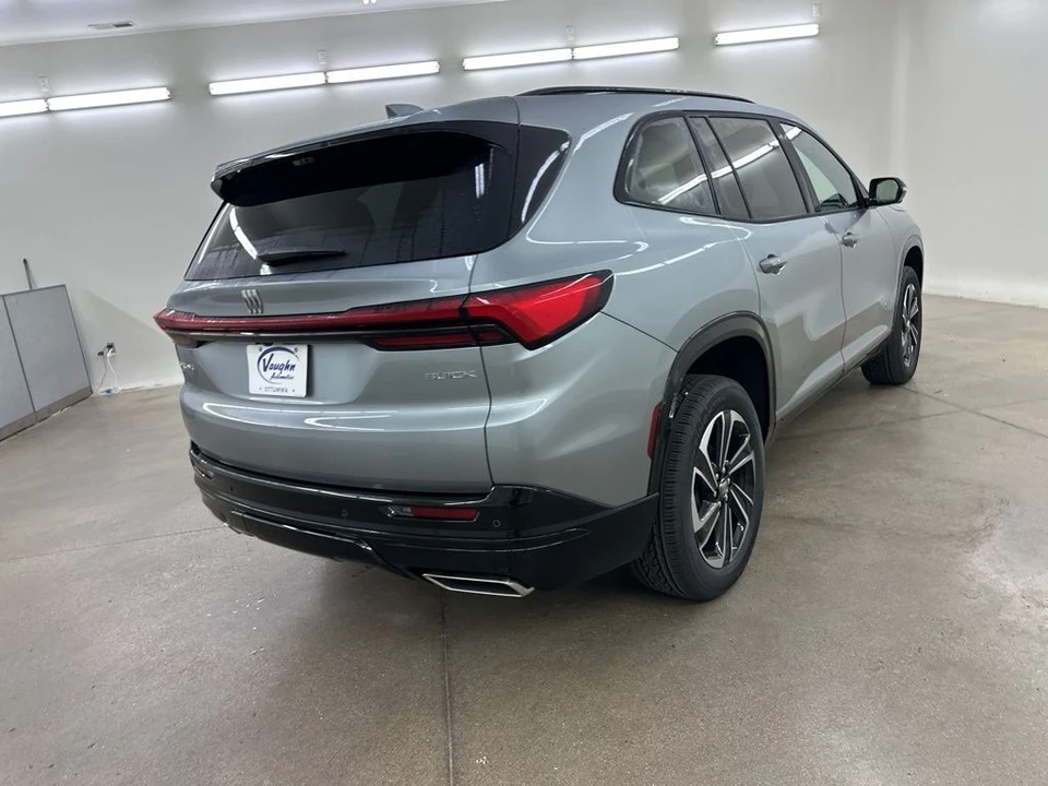 2026 Buick Enclave - Image 10 of 12
