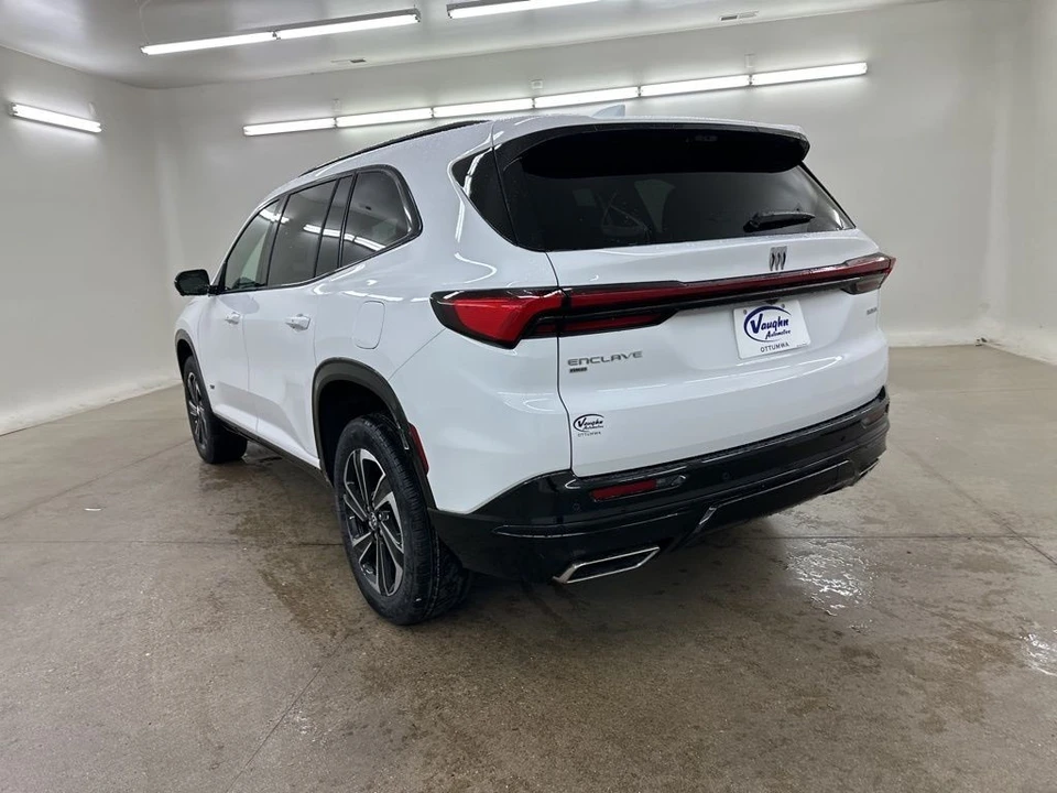 2026 Buick Enclave - Image 8 of 12