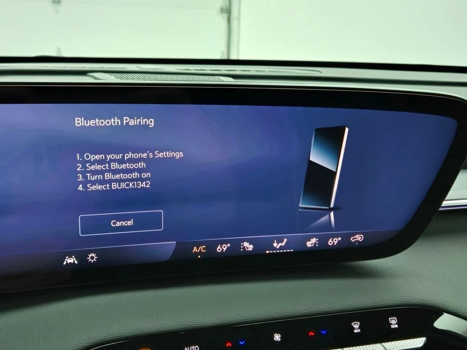 2026 Buick Enclave - Image 5 of 12