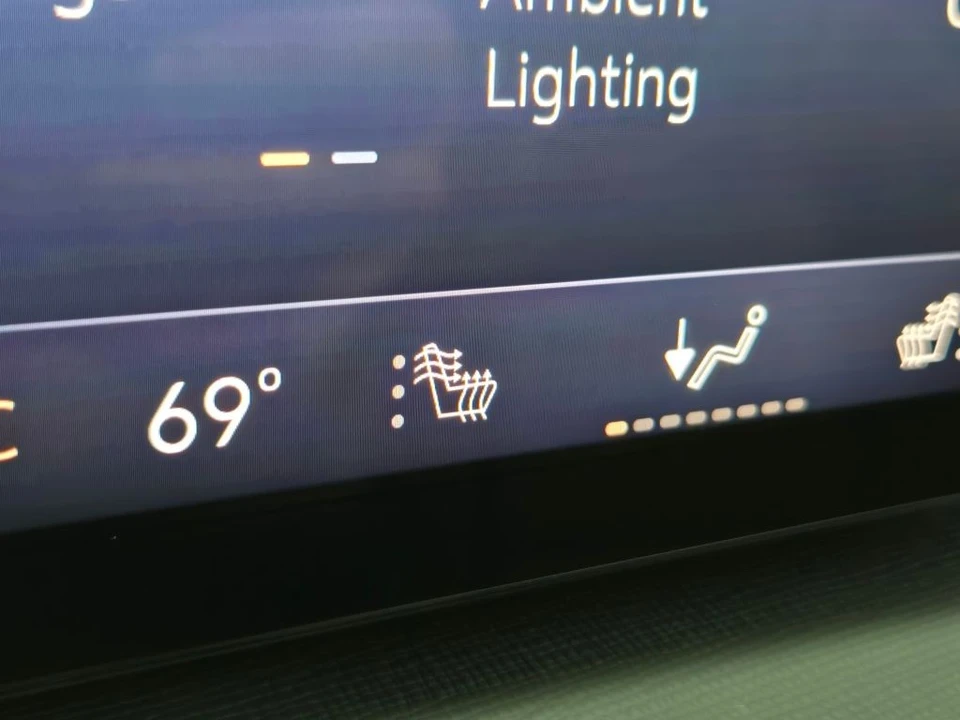 2026 Buick Enclave - Image 6 of 12