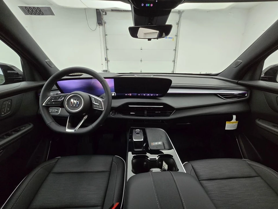 2026 Buick Enclave - Image 2 of 12