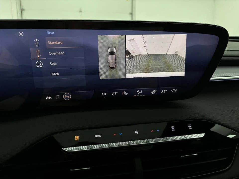 2026 Buick Enclave - Image 3 of 12