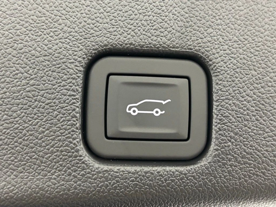 2026 Buick Enclave - Image 12 of 12