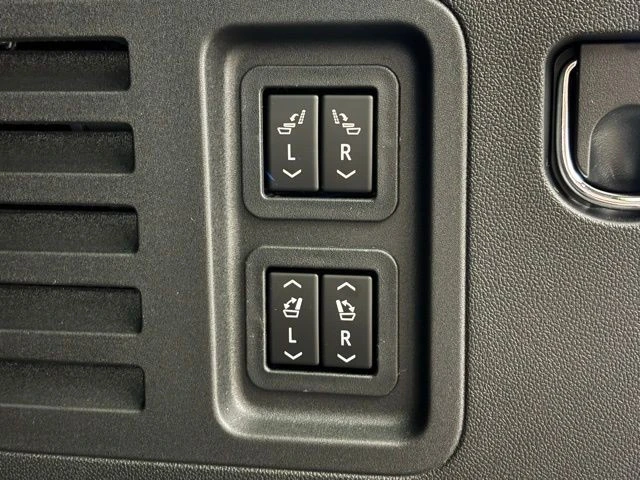 2026 Buick Enclave - Image 11 of 12