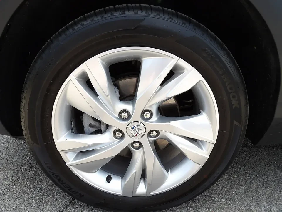 2026 Buick Encore GX - Image 9 of 20