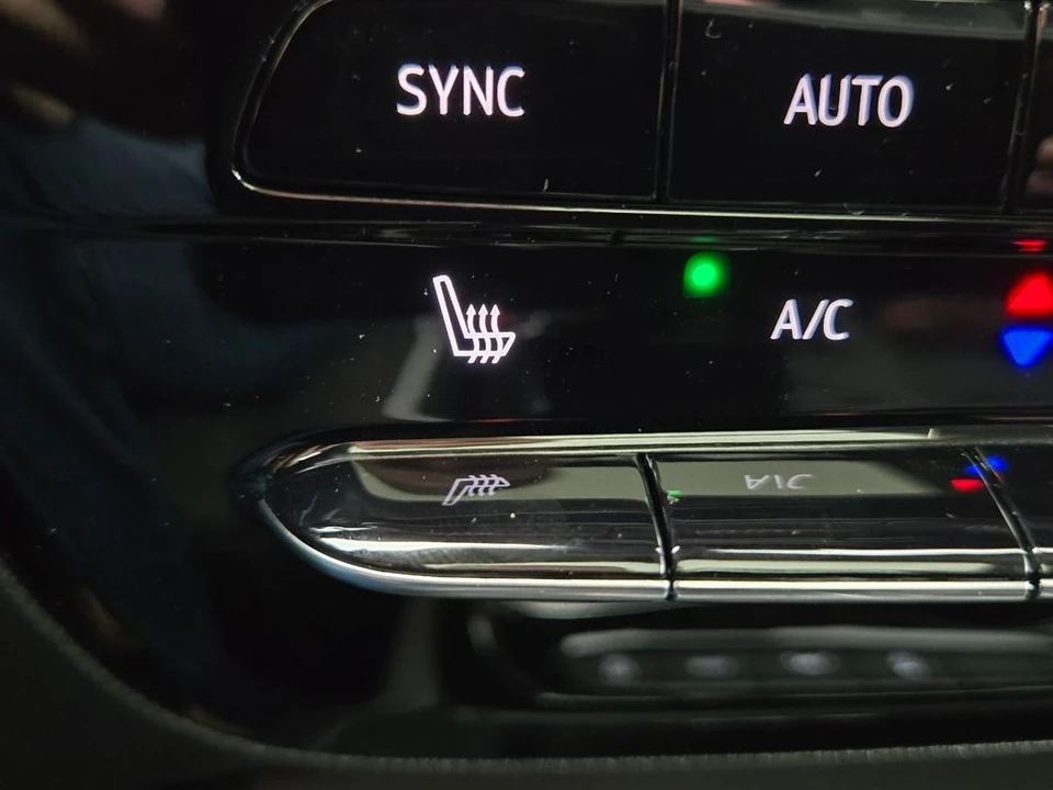 2026 Buick Encore GX - Image 5 of 12