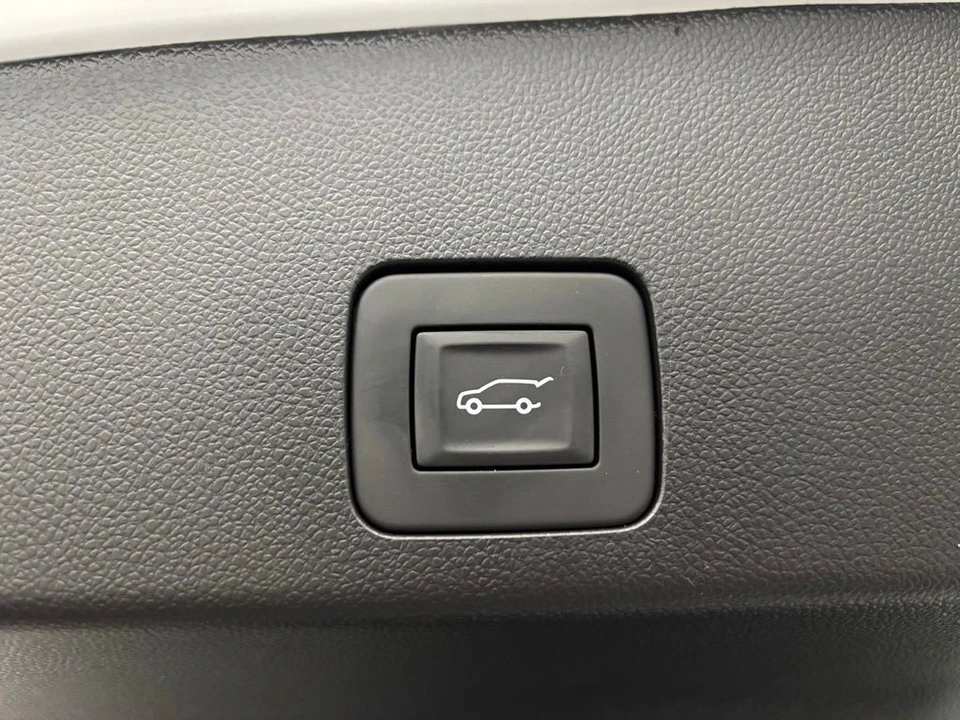 2026 Buick Encore GX - Image 11 of 12