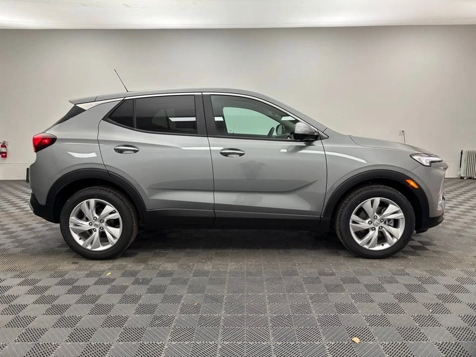 2026 Buick Encore GX - Image 5 of 12