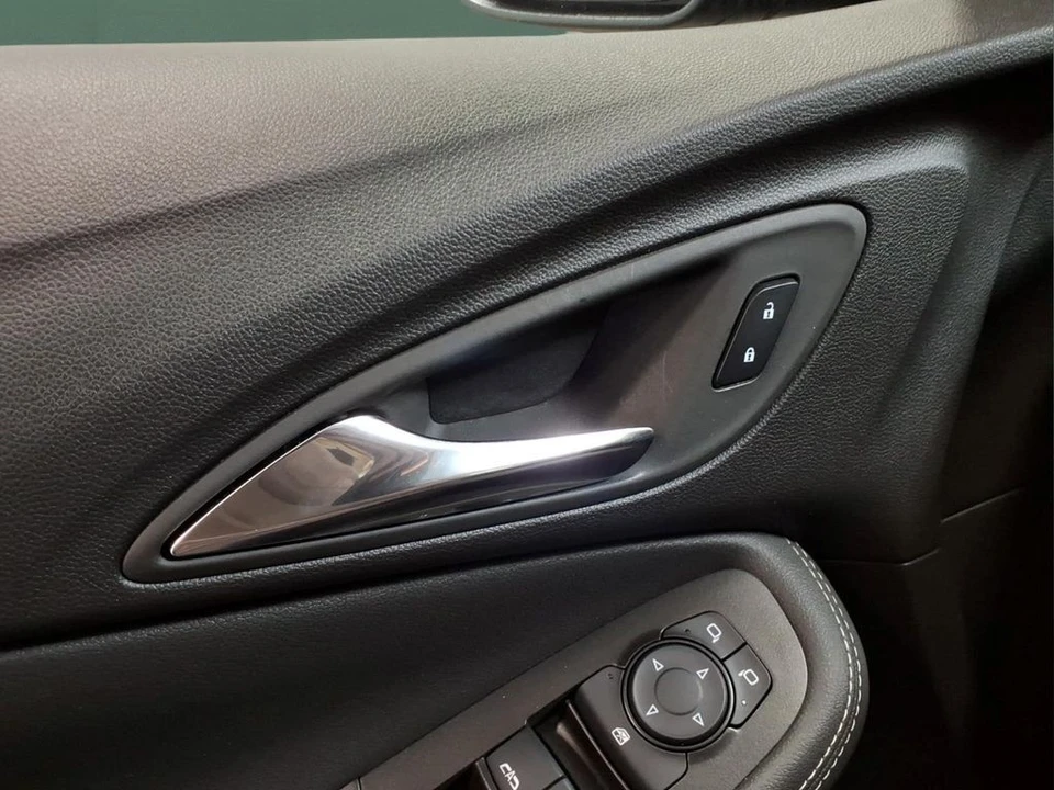 2026 Buick Encore GX - Image 15 of 21