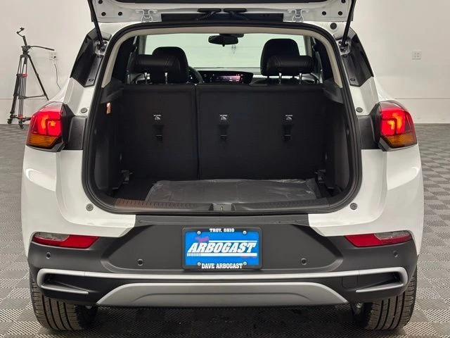 2026 Buick Encore GX - Image 8 of 12
