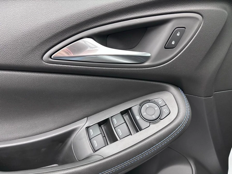 2026 Buick Encore GX - Image 17 of 21