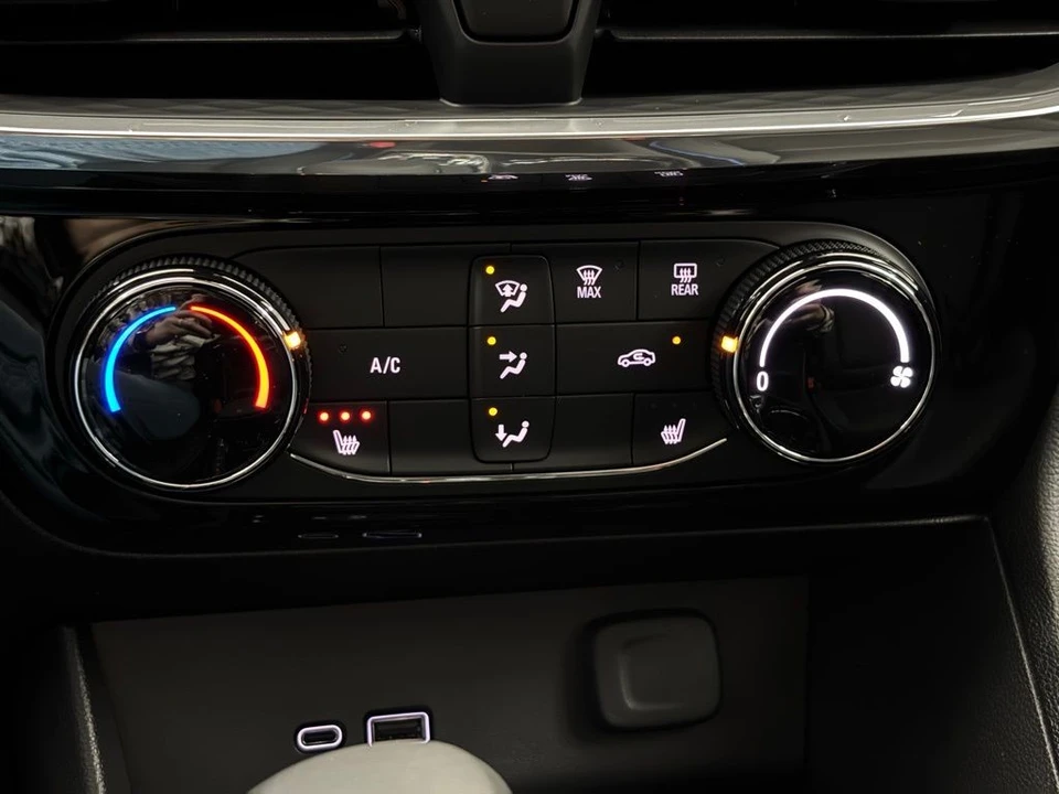 2026 Buick Encore GX - Image 4 of 12
