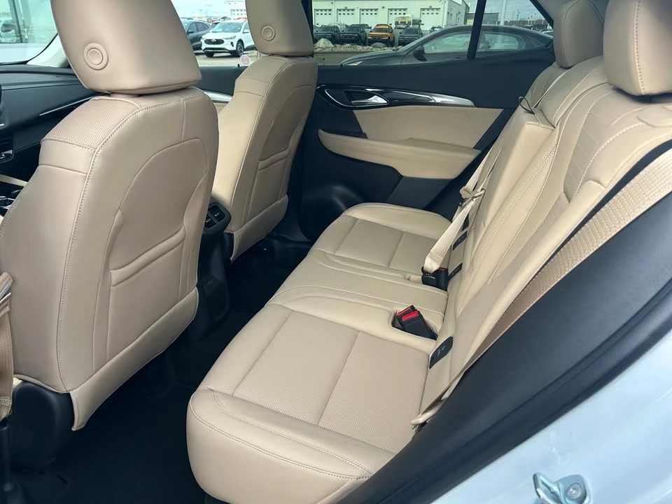 2026 Buick Envision - Image 7 of 12