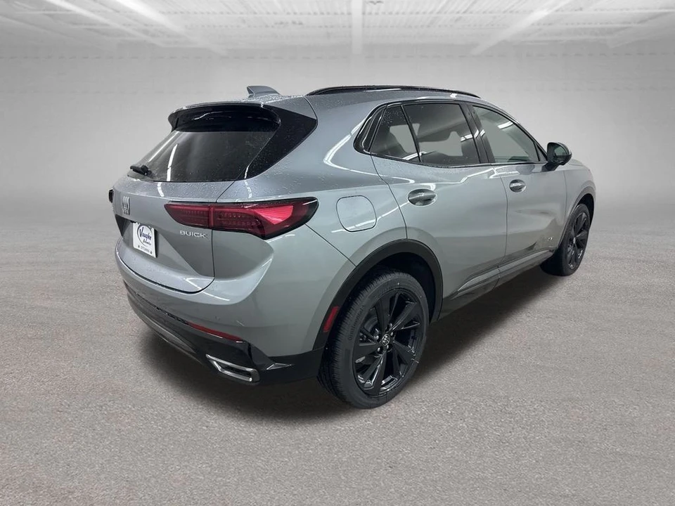 2026 Buick Envision - Image 10 of 12