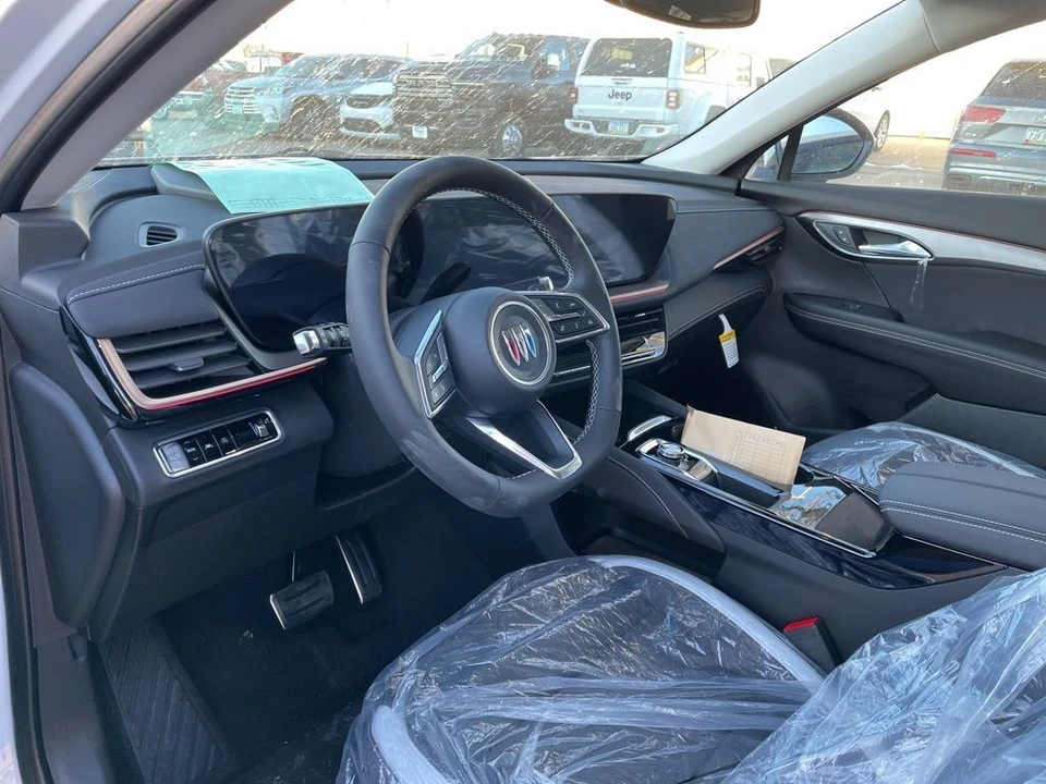 2026 Buick Envision - Image 6 of 12