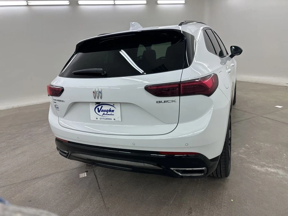 2026 Buick Envision - Image 10 of 12
