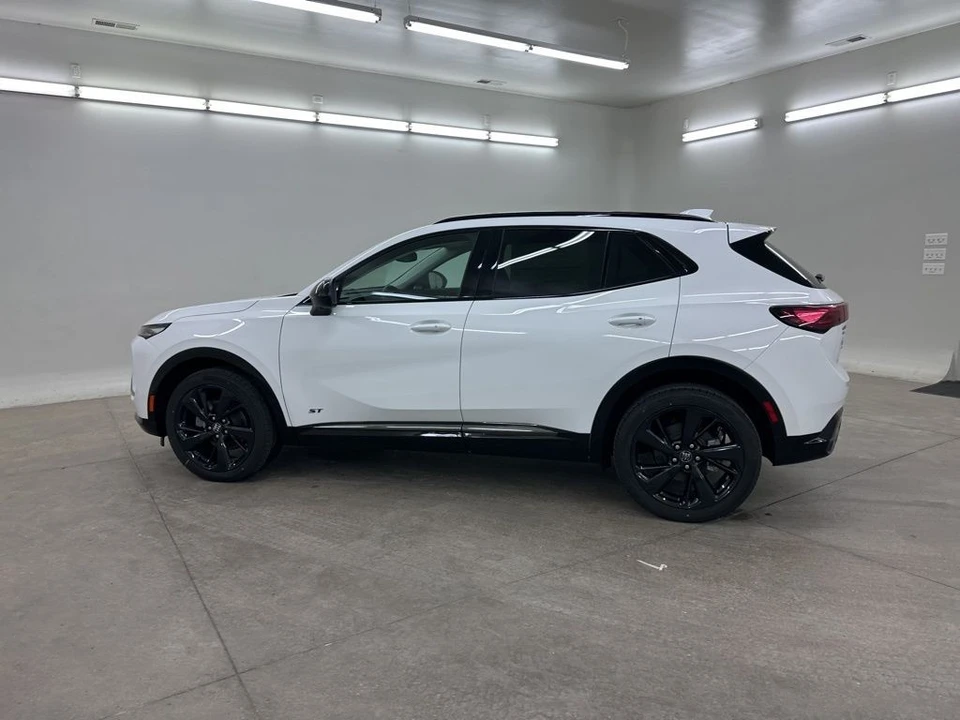 2026 Buick Envision - Image 6 of 12