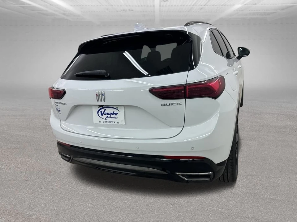 2026 Buick Envision - Image 10 of 12
