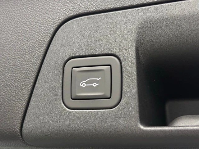 2026 Buick Envision - Image 9 of 12