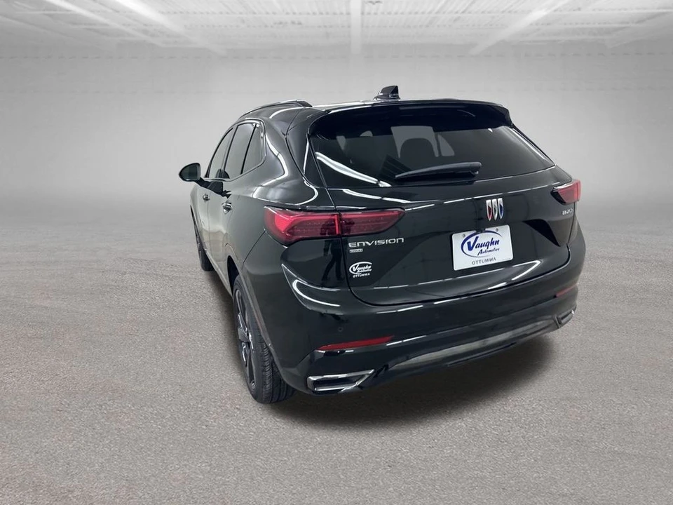 2026 Buick Envision - Image 8 of 12