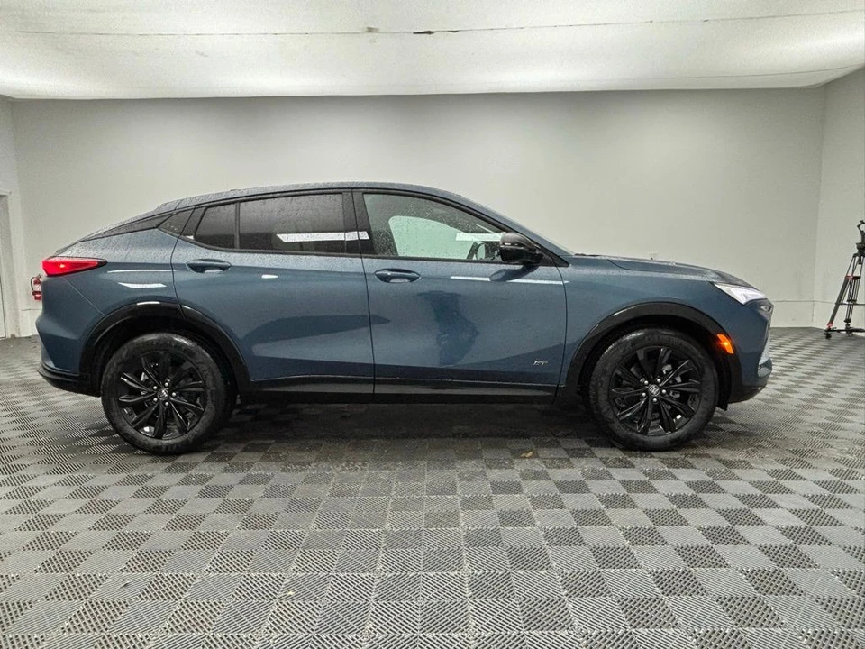 2026 Buick - Image 5 of 12