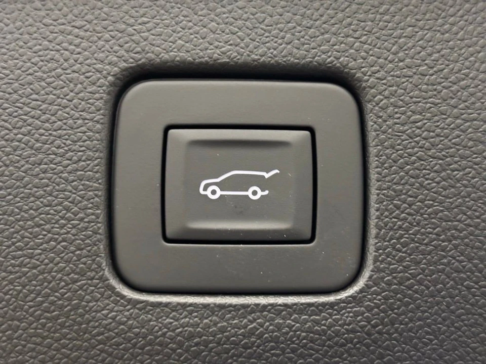 2026 Buick - Image 9 of 12