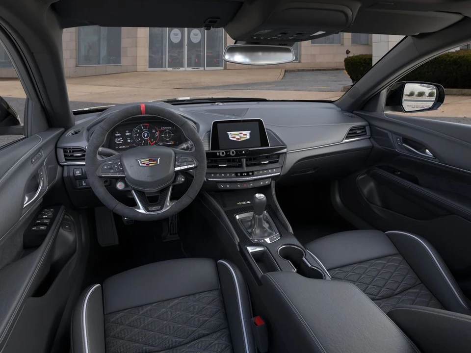 2026 Cadillac CT4-V Blackwing - Image 15 of 31