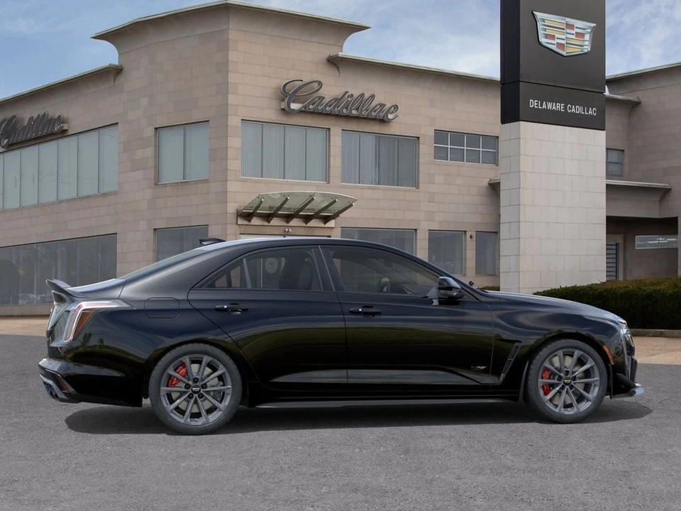 2026 Cadillac CT4-V Blackwing - Image 5 of 31