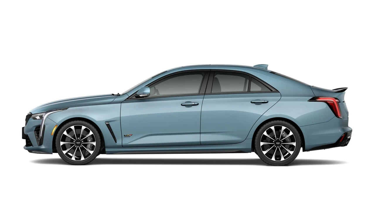 2026 Cadillac CT4-V Blackwing - Image 27 of 31