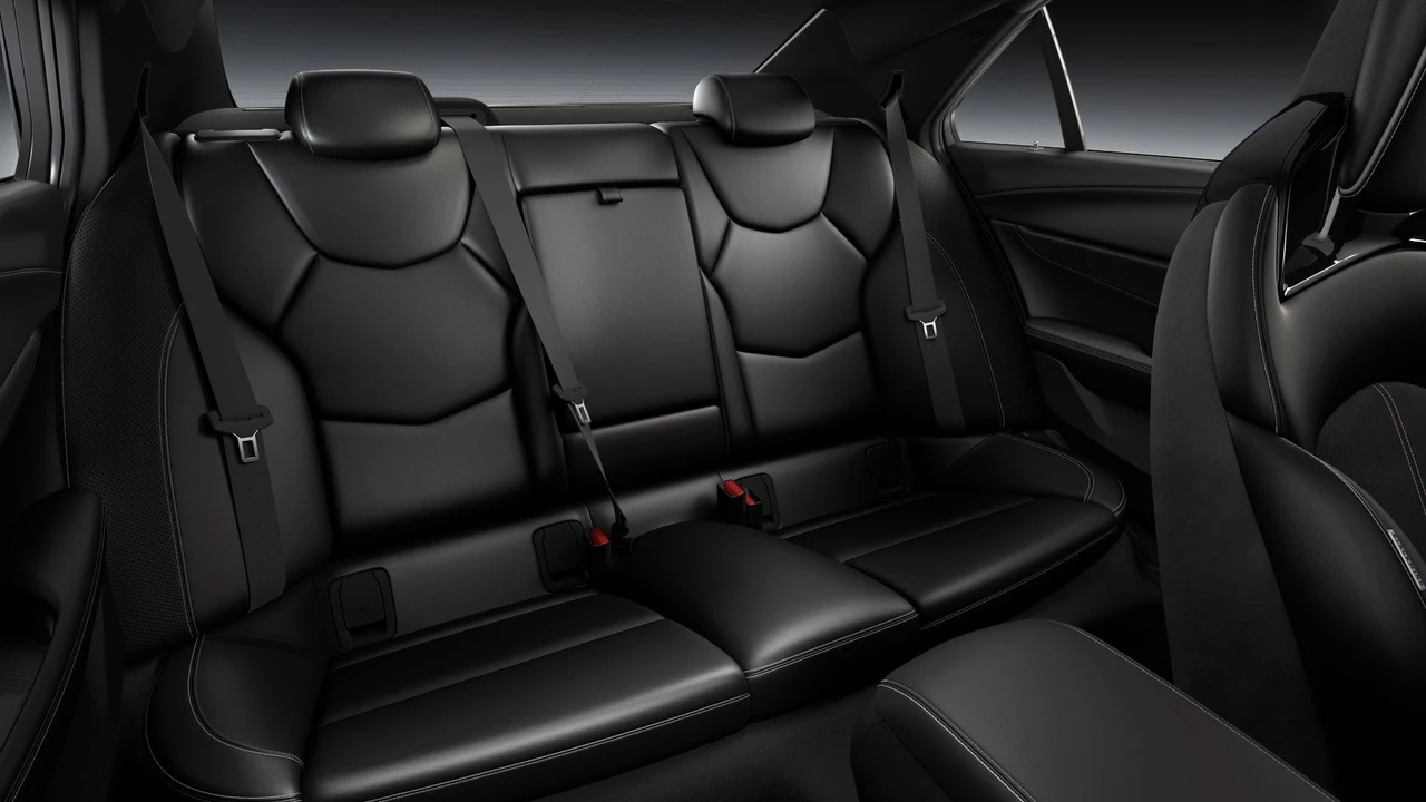 2026 Cadillac CT4-V Blackwing - Image 10 of 11