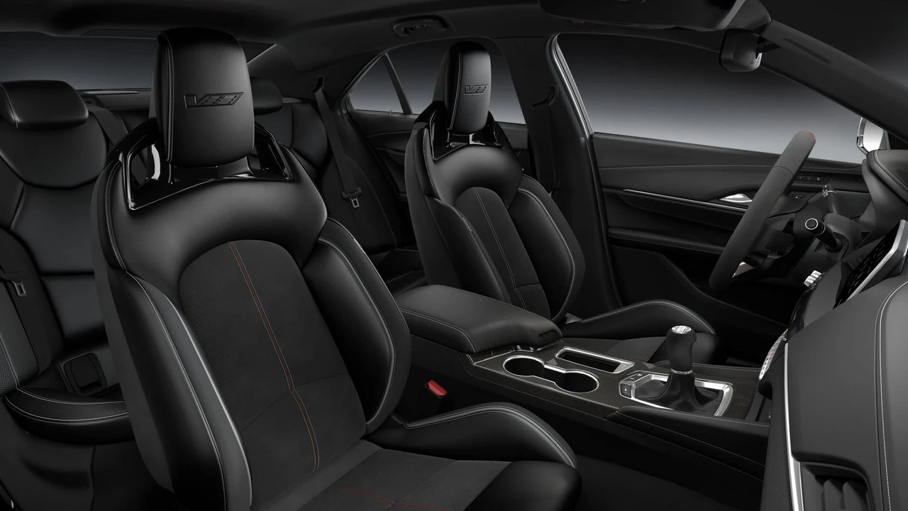 2026 Cadillac CT4-V Blackwing - Image 9 of 11
