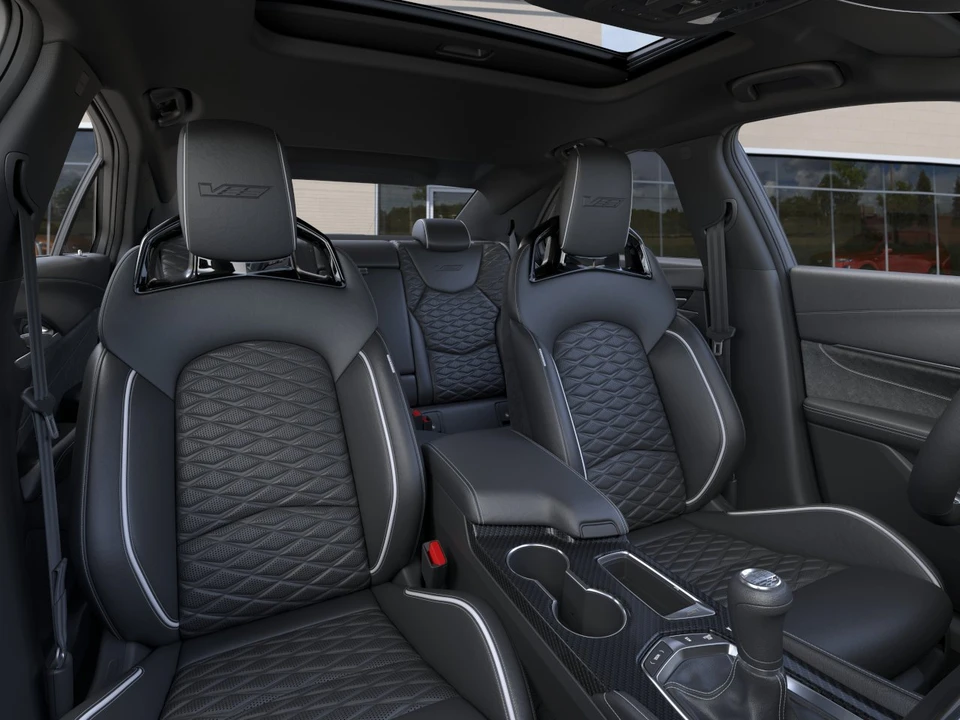 2026 Cadillac CT4-V Blackwing - Image 16 of 31
