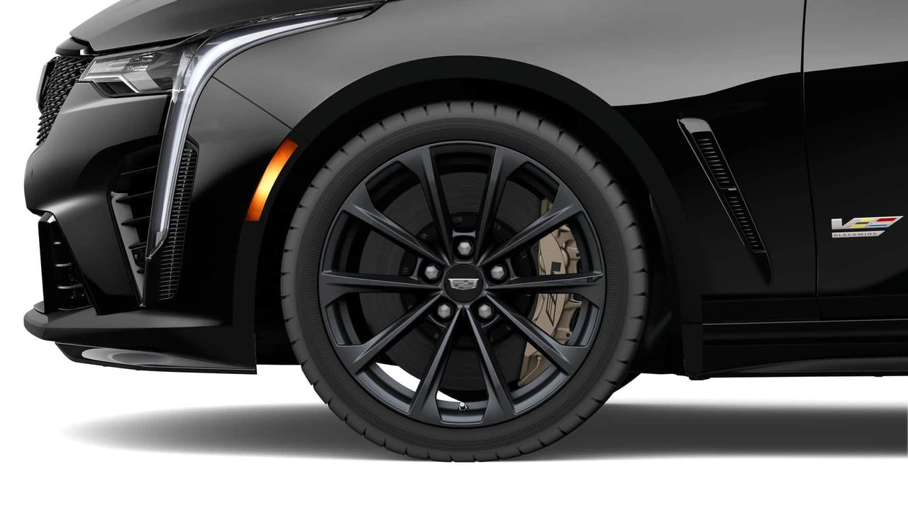 2026 Cadillac CT4-V Blackwing - Image 8 of 12
