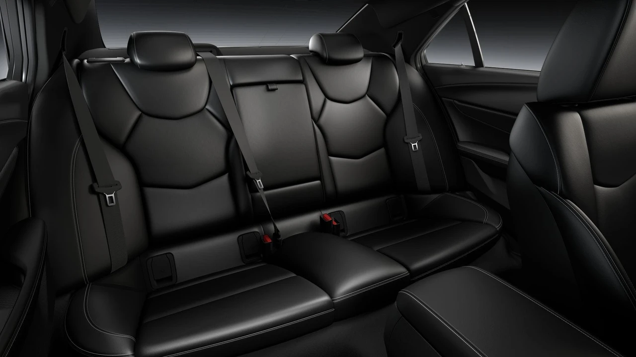 2026 Cadillac CT4-V Blackwing - Image 10 of 11