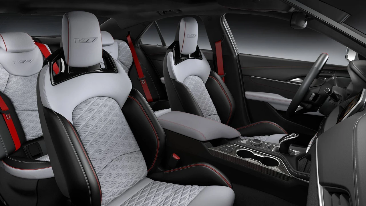 2026 Cadillac CT4-V Blackwing - Image 10 of 12