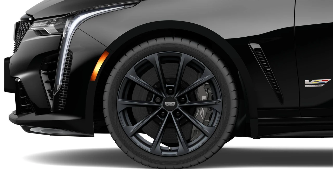 2026 Cadillac CT4-V Blackwing - Image 6 of 10