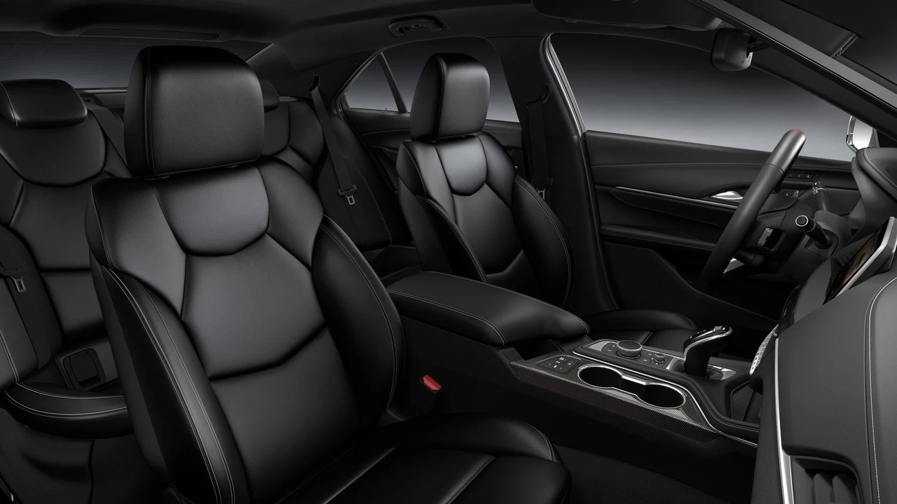 2026 Cadillac CT4-V Blackwing - Image 8 of 10