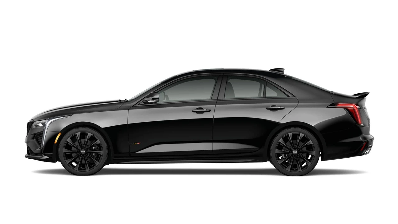 2026 Cadillac CT4-V - Image 27 of 31